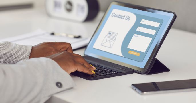 Landing Page com Funil (Alta Performance)